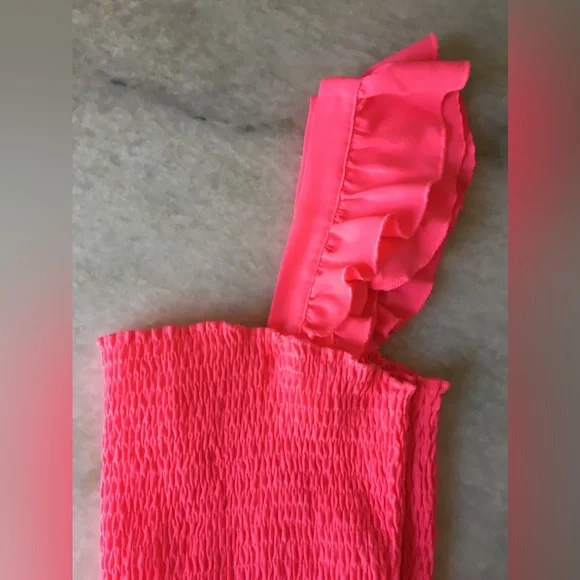 Hot Pink Ruffled Blouse - Picture 4 of 16